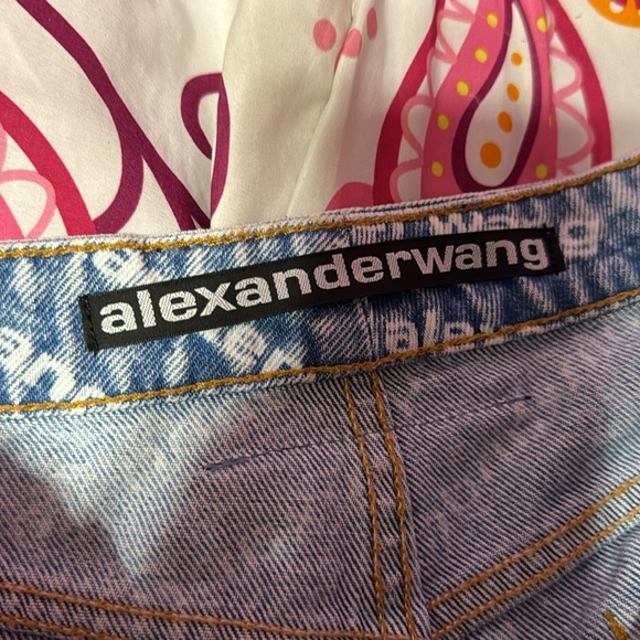 Authentic excellent Alexander wang shorts size 31 only worn for a few hours - Picture 6 of 6